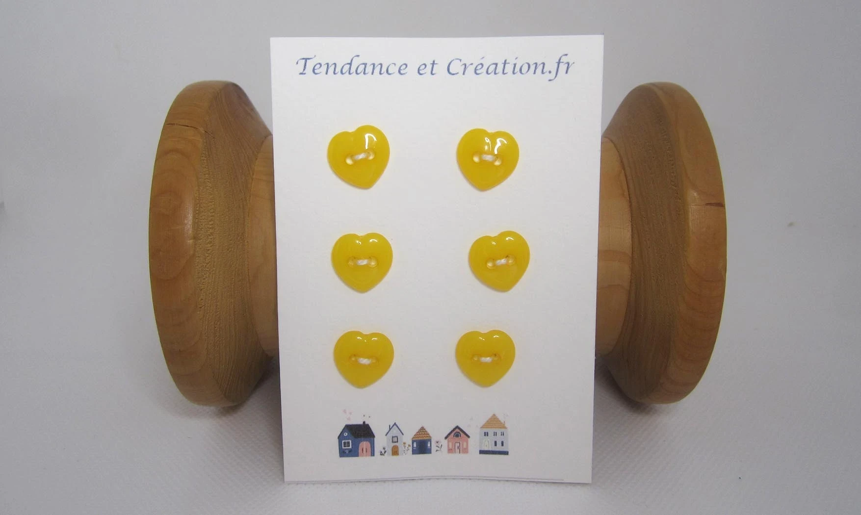 Coeurs jaunes 15mm