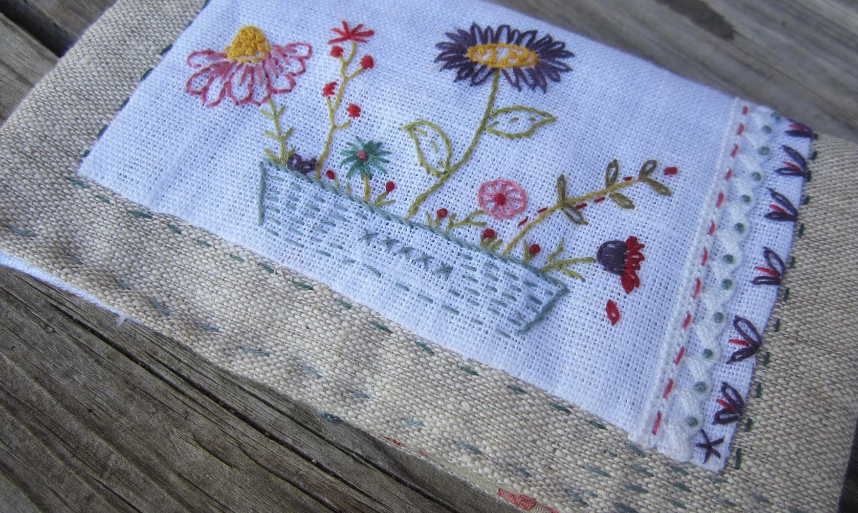 Pochette Charlotte