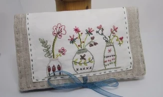 Pochette à aiguilles "Léonore"